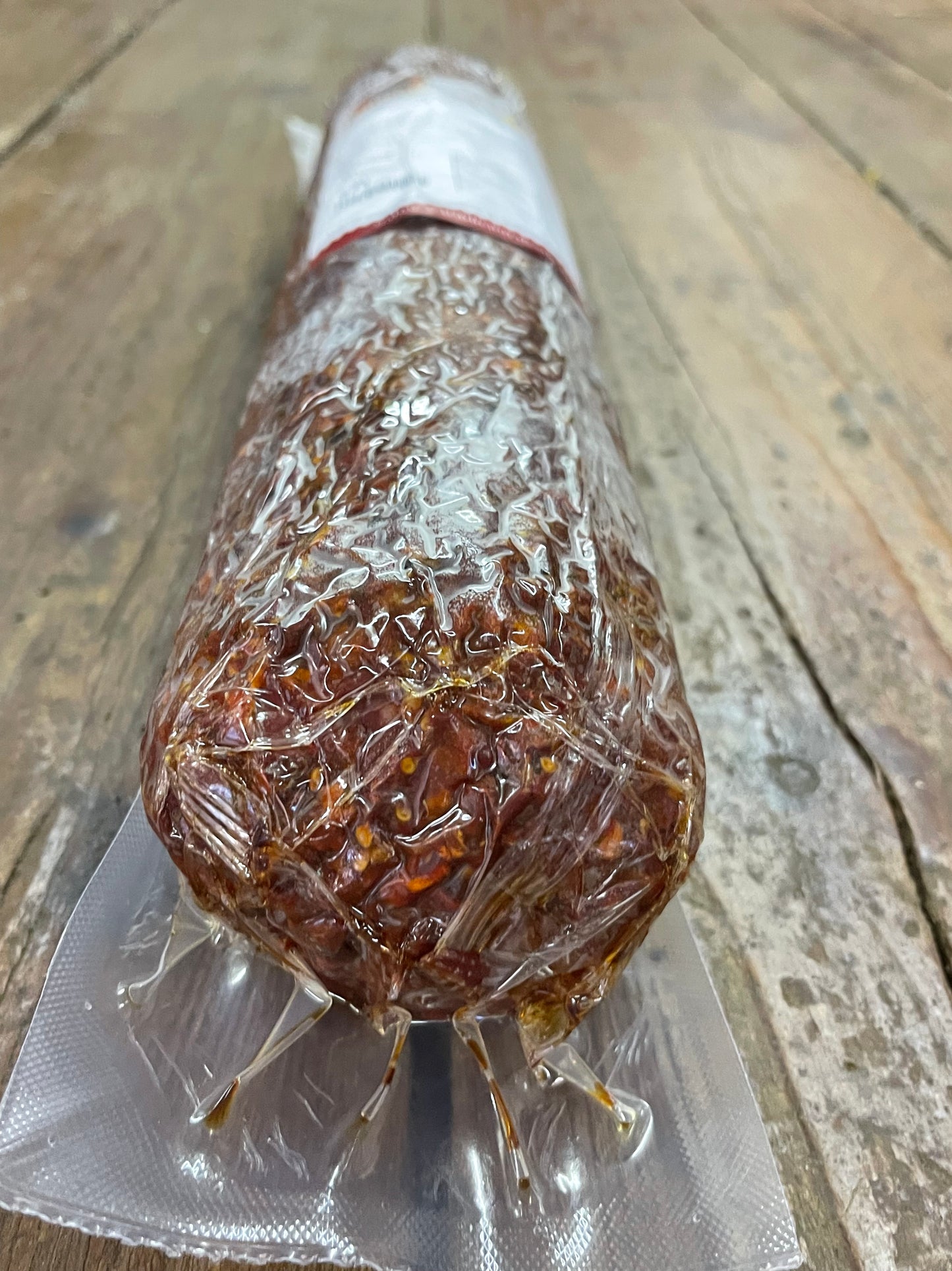 Salchichon Extra mit Tomate