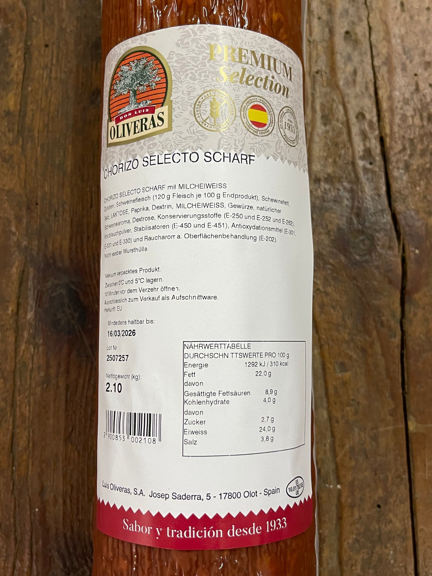 Salchichon Extra mit Tomate