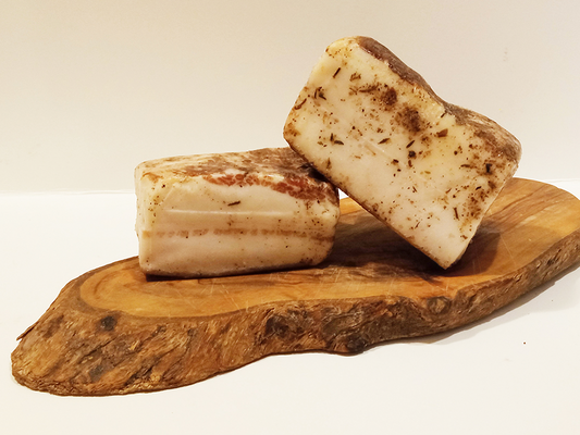 LARDO STAGIONATO ALLE ERBE SOTTOVUOTO